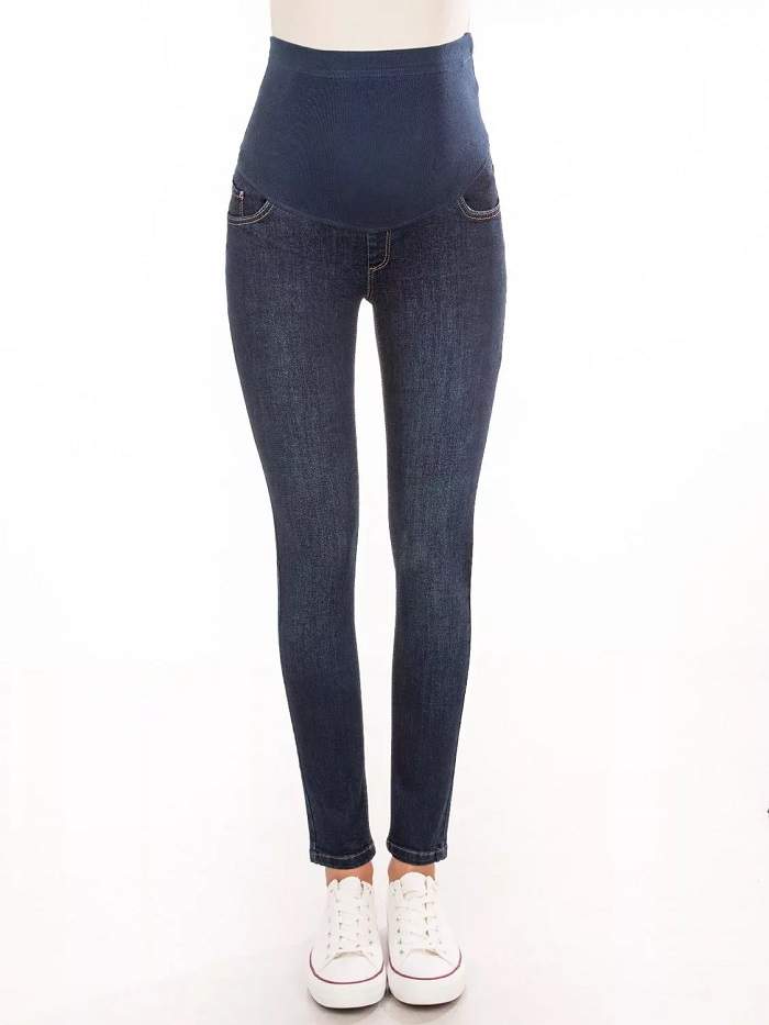 Джинсы EM SKINNY для беременных; темно-синий (Арт. 1418392370) Модные джинсы для беременных с удобным высоким бандажом. Джинсы универсальные, можно носить и во время беременности и после родов.
Состав: хлопок 97% лайкра 3%