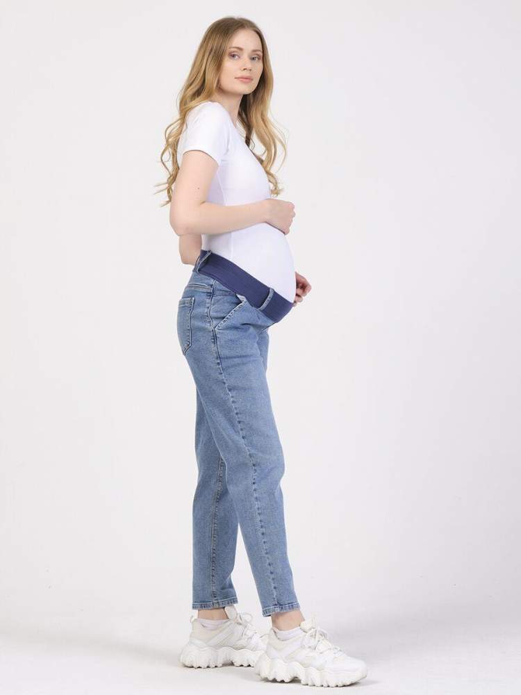 Джинсы ЕМ для беременных и кормящих (Арт. 90786470) Модные джинсы для беременных с удобным высоким бандажом. Джинсы универсальные, можно носить и во время беременности и после родов. 
Состав: хлопок 97% лайкра 3%